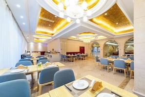 Dining - Vienna Hotel (Renhe subway station store of Guangzhou Baiyun International Airport) (Guangzhou)