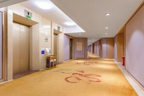 Interior - Vienna Hotel (Renhe subway station store of Guangzhou Baiyun International Airport) (Guangzhou)