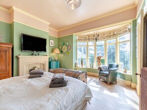 4 chambres, accès au Wi-Fi (inclus), literie fournie