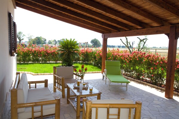 Family Apartment, Garden View | Terrace/patio - AGRITURISMO SCALELLE (Otranto)