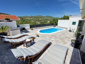 Courtyard - Vacation house Luce (Seget)