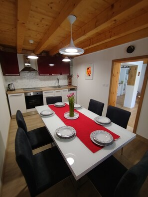 Private kitchen - Vacation house Luce (Seget)