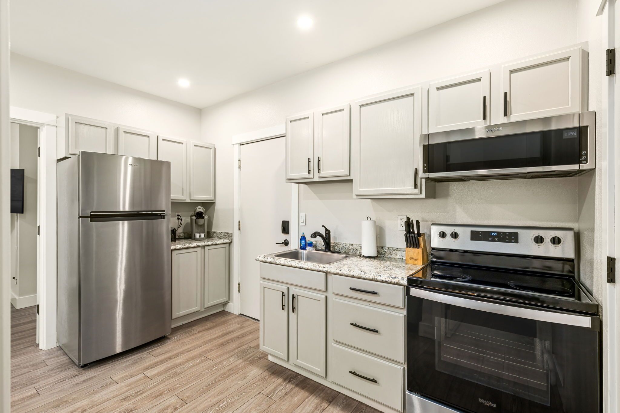 Traditional Apartment | Private kitchen