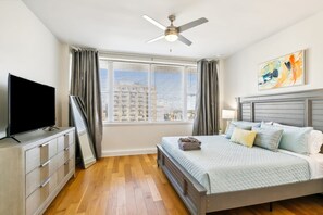 Executive Apartment, 1 Bedroom, Pool Access | Individually decorated, individually furnished, iron/ironing board - Delightful Downtown Modern Condos  (New Orleans)