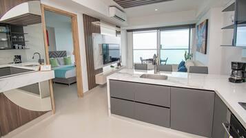Apartment | Private kitchen | Coffee/tea maker
