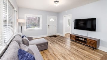 TV, fireplace, offices