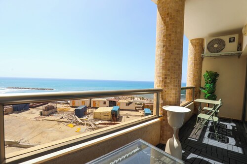 K Apartment Front Beach Netanya