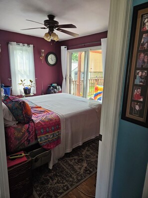 2 chambres, fer et planche Ă repasser, Wi-Fi, literie fournie