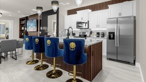 Macchina per tè/caffè, frigorifero, microonde, forno