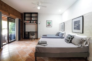 Family House, 4 Bedrooms, Private Pool, Pool View | 4 bedrooms, individually decorated, individually furnished - Family Home Pool & Jacuzzi in Cuernavaca (Cuernavaca)