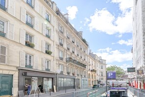 Point of interest - Le Petit Hôtel - Appt 6p 127 m² à Paris (Paris)