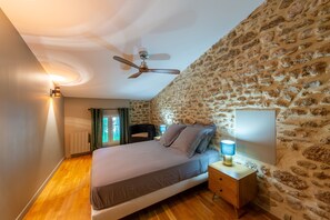 3 soverom, strykejern/-brett og wi-fi (inkludert)