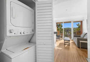 Interior - Modern Grove Condo w/ Pool, Steps to CocoWalk (Miami)