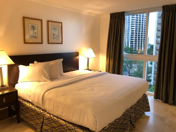 1 bedroom, internet, bed sheets