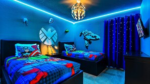 7 slaapkamers, een strijkplank/strijkijzer, wifi, beddengoed