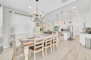 Dining - Last Minute Disney Getaway! Private Pool & Themed Bedrooms. Book Now! #65667 (Orlando)