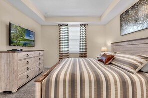 2 slaapkamers, een strijkplank/strijkijzer, wifi, beddengoed