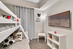 2 soverom, strykejern/-brett, wi-fi og sengetøy