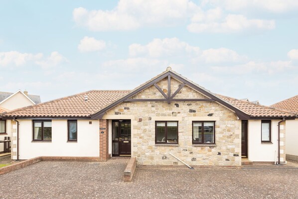 Studiolejlighed | 3 soveværelser, strygejern/strygebræt