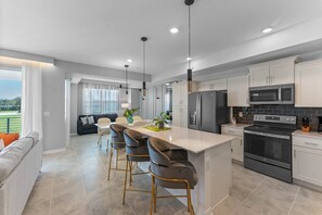 Fridge, microwave, oven, stovetop - Last Minute Disney Getaway! Luxury Condo with Private Balcony. Book Now! #66123 (Orlando)