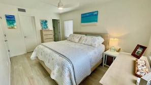 2 bedrooms, WiFi, bed sheets - Newly Reopened Luxury Sanibel Island 2-bedroom condo! Steps to the Beach! (Sanibel)