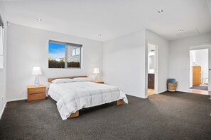 4 habitaciones, wifi y ropa de cama 
