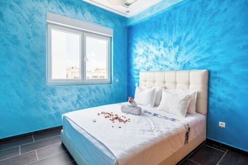 3 bedroom apartment 33 near the beach