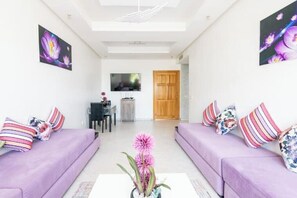 TV - 3 bedroom apartment 5 minutes from the beach (El Jadida)