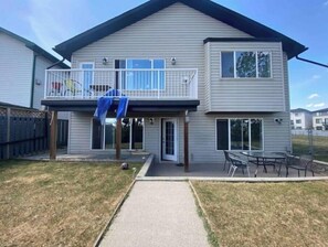 Exterior - Private suite FREE Breakfast 2parking Airp7min
(Calgary)