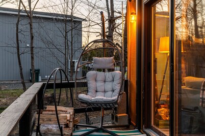 Pet Friendly, Pocono Chalet, Lake Community