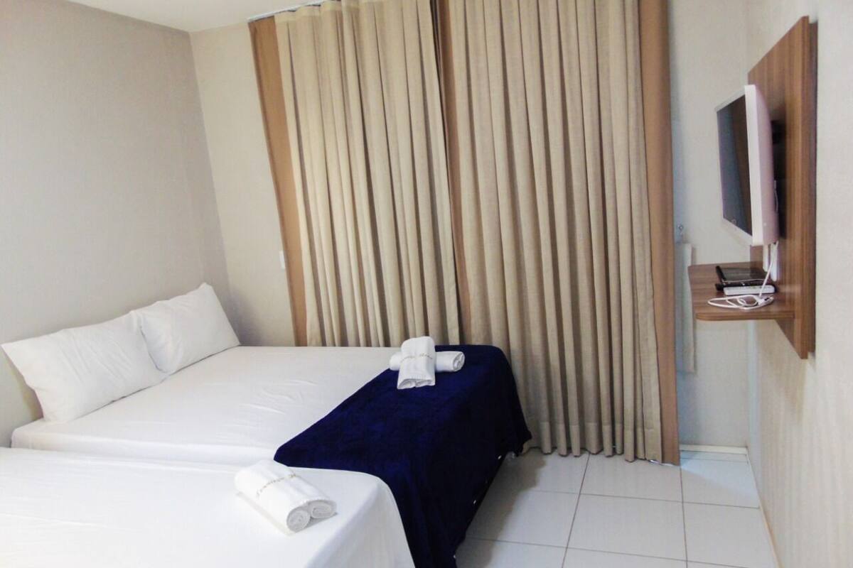 Triple Room, Non Smoking, Private Bathroom