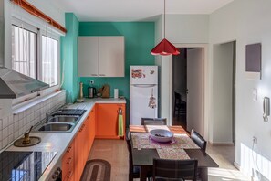 Ferienhaus | 2 Schlafzimmer, Internetzugang