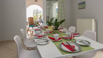 Apartment | 2 bedrooms, Internet