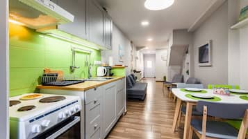 2 bedrooms, Internet