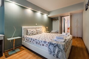 House | 2 bedrooms, Internet - Citysea Fusion Elegant Gem Minutes From the Beach (Kalamata)