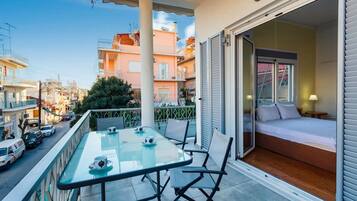 3 bedrooms, soundproofing, Internet