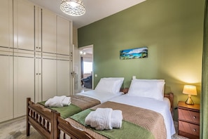 House | 4 bedrooms, Internet