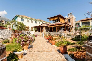 Casa | 2 habitaciones y internet