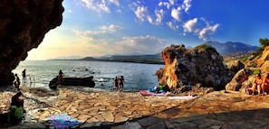 2 bedrooms, soundproofing, Internet