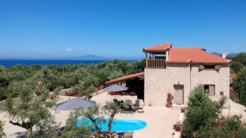 House | 2 bedrooms, soundproofing, Internet