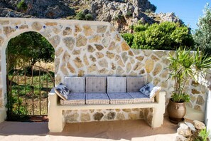 3 bedrooms, Internet - Atlantic Cave Haven-seaside Fully Equipped (Rhodes)