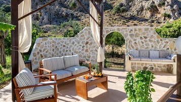 Apartment | 3 bedrooms, Internet