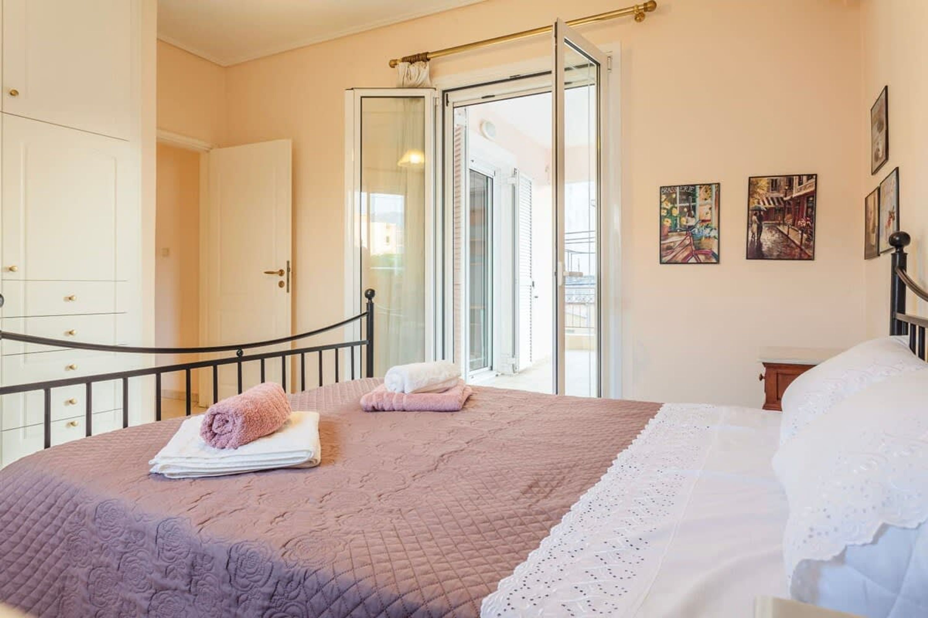 Apartment | 3 bedrooms, Internet