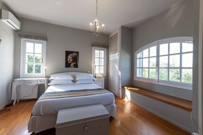 House | 3 bedrooms, Internet - Serene Seaside Bliss - Lush Secluded Garden Oasis (Kalamata)