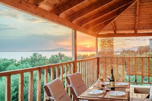 Apartment - Selinitsa Stone Studio - Mani Seaview Retreat (West Mani)