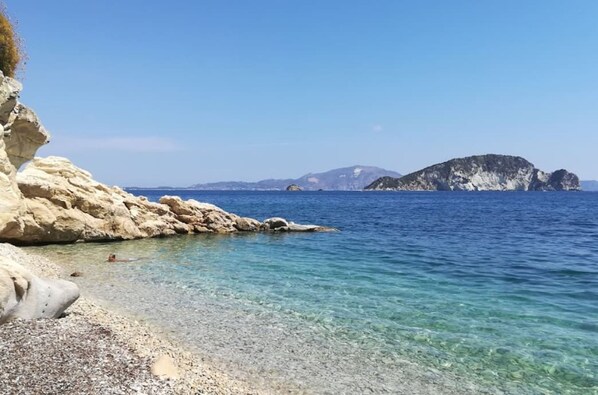 House, Smoking - Keri Me Away - Argo s Poolside Dreamy Retreat (Zakynthos)