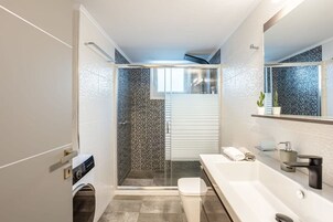 2 habitaciones y acceso a internet