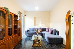 Apartment | 2 bedrooms, Internet