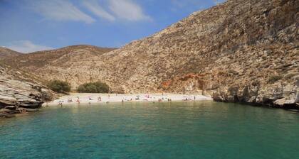 Folegandros Serenity - Livadaki Summer Hideaway