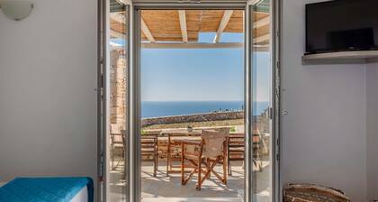 Rustic Stone House in the Heart of Folegandros